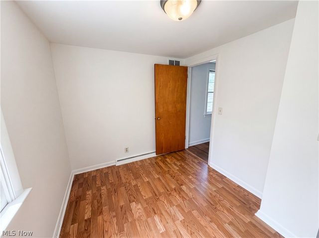 1064 Munroe Falls Kent Road, Kent, OH 44240