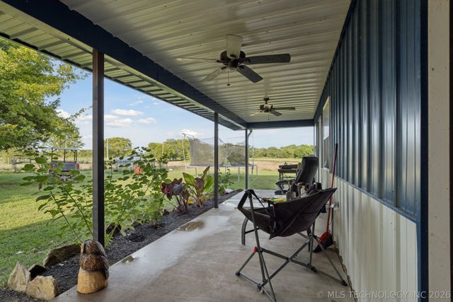 2801 E 480, Pryor, OK 74361