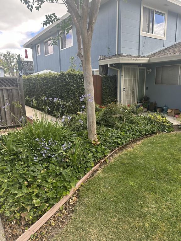 1263 Bouret Drive 2, San Jose, CA 95118