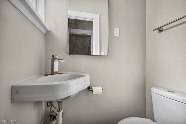 17913 Flamingo Avenue, Cleveland, OH 44135