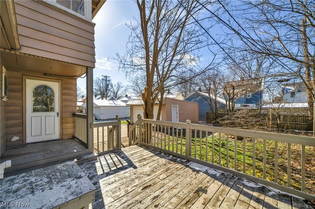 17913 Flamingo Avenue, Cleveland, OH 44135