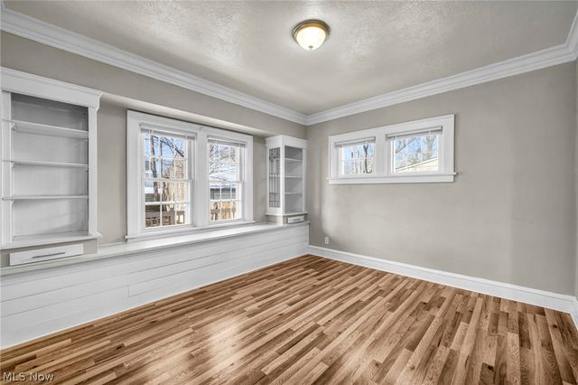 17913 Flamingo Avenue, Cleveland, OH 44135