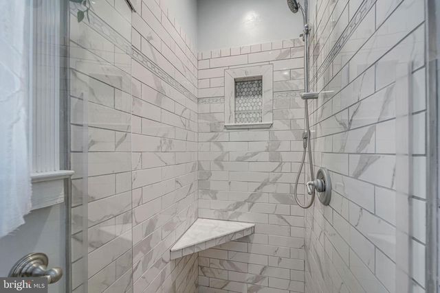 144 MAURER, Laurel Springs, NJ 08021