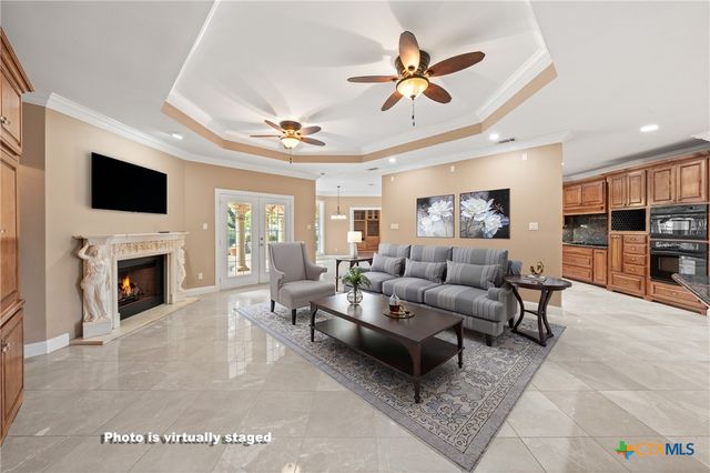 1340 Autumn Oaks Circle, China Spring, TX 76633