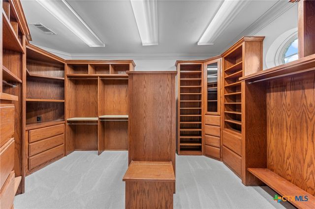 1340 Autumn Oaks Circle, China Spring, TX 76633