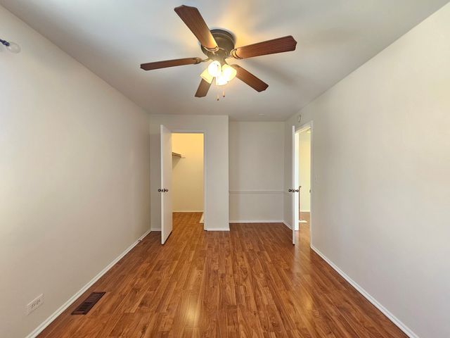 726 E Old Willow Road 104C, Prospect Heights, IL 60070