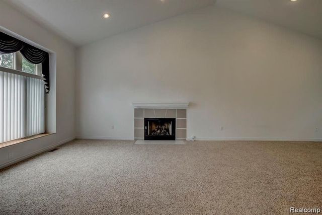 31843 Bristol Lane, Farmington Hills, MI 48334