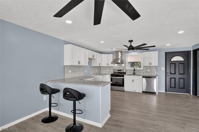4036 Leavitt Road, Lorain, OH 44053