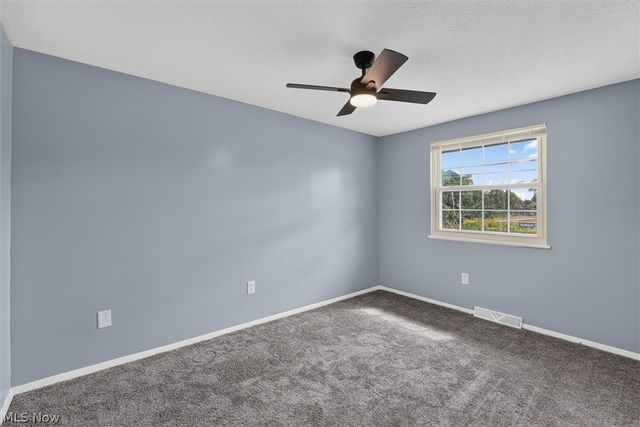 4036 Leavitt Road, Lorain, OH 44053