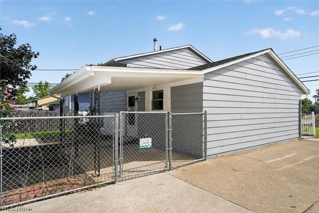 4036 Leavitt Road, Lorain, OH 44053