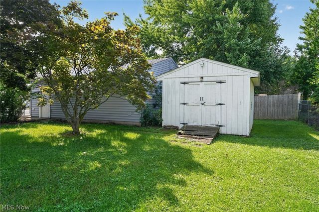 4036 Leavitt Road, Lorain, OH 44053