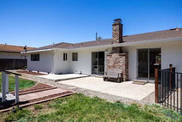 20091 Portola Drive, Salinas, CA 93908