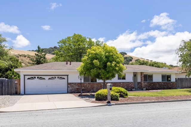 20091 Portola Drive, Salinas, CA 93908