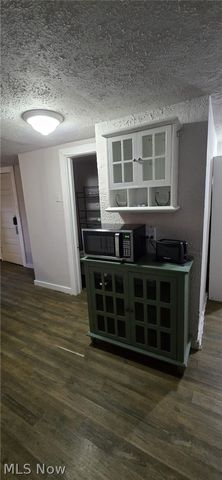 1856 Lampson Road UP, Cleveland, OH 44112