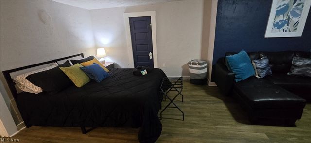 1856 Lampson Road UP, Cleveland, OH 44112