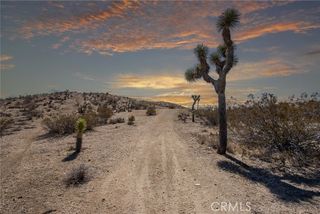 5280 Hilton Avenue, Yucca Valley, CA 92284