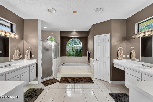 33 Laurel Ridge Break, Ormond Beach, FL 32174