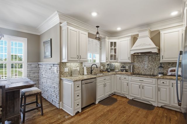 279 Albright Ln, Gallatin, TN 37066