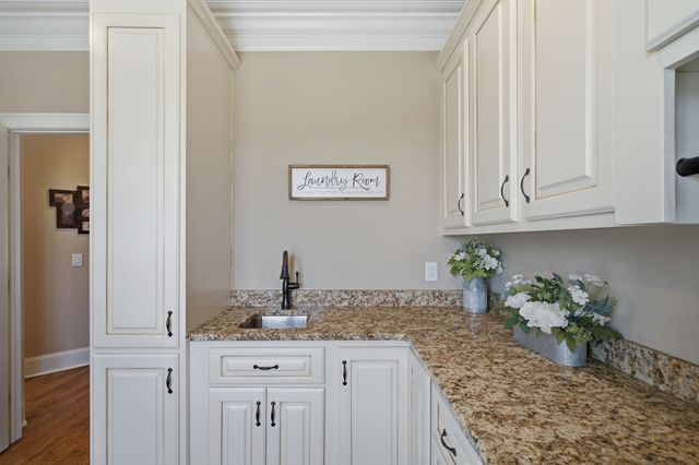 279 Albright Ln, Gallatin, TN 37066