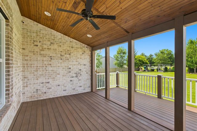 279 Albright Ln, Gallatin, TN 37066