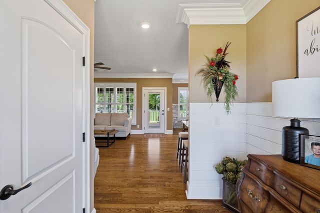 279 Albright Ln, Gallatin, TN 37066