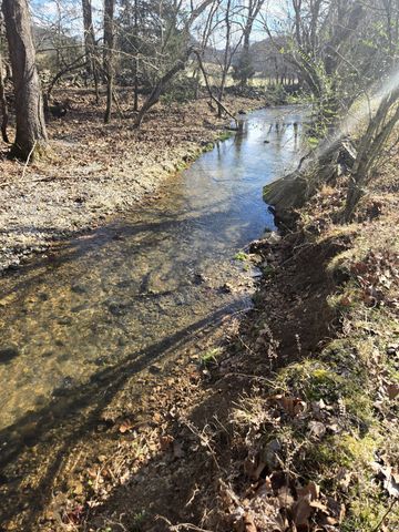 329 Cavender Rd, Woodbury, TN 37190