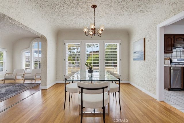 1156 N Isabel, Glendale, CA 91207