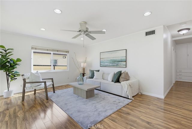 1156 N Isabel, Glendale, CA 91207