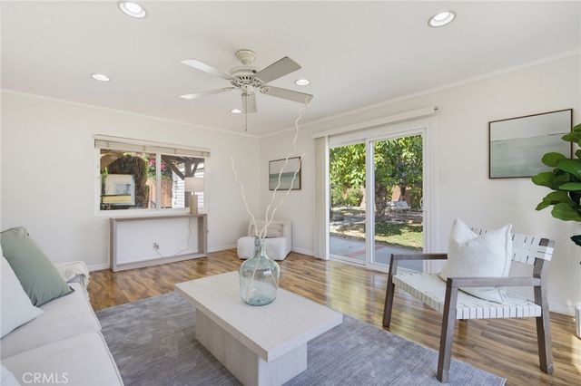 1156 N Isabel, Glendale, CA 91207