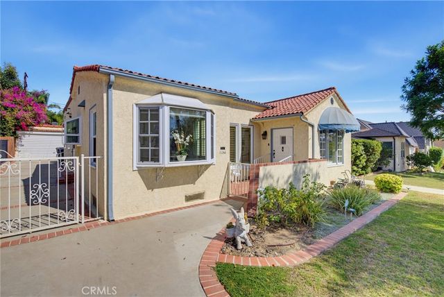1156 N Isabel, Glendale, CA 91207
