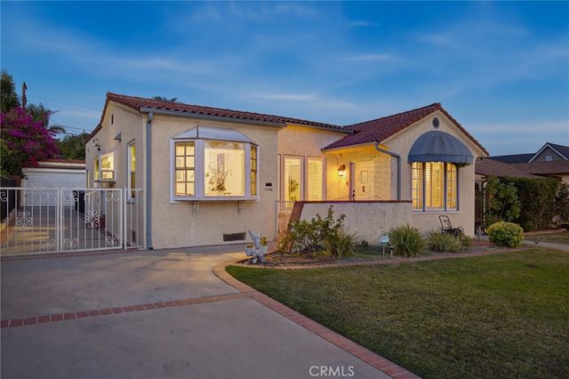 1156 N Isabel, Glendale, CA 91207