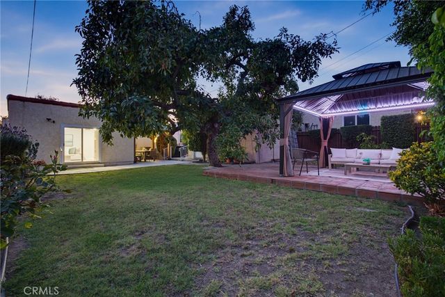 1156 N Isabel, Glendale, CA 91207