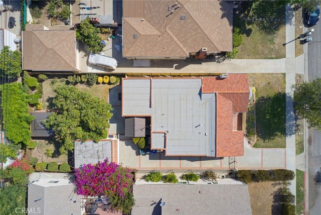 1156 N Isabel, Glendale, CA 91207