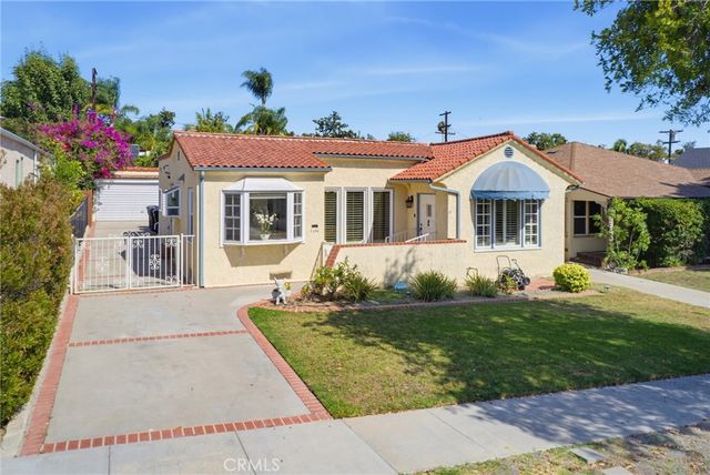 1156 N Isabel, Glendale, CA 91207