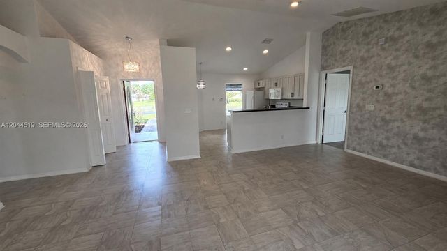 547 High Hawk Cir 541, Vero Beach, FL 32962