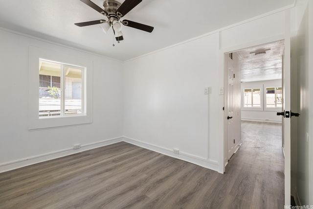 718 Kamuela Avenue, Honolulu, HI 96816