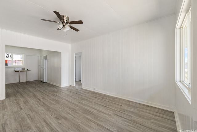 718 Kamuela Avenue, Honolulu, HI 96816