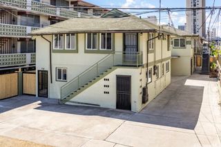 718 Kamuela Avenue, Honolulu, HI 96816