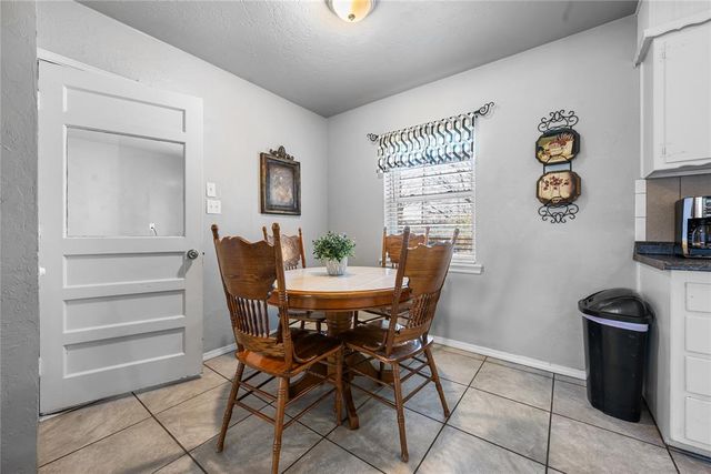 721 Hedge Drive, Midwest City, OK 73110