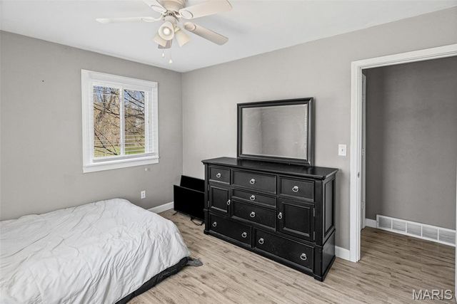 319 E Ingle Drive, Glen Carbon, IL 62034