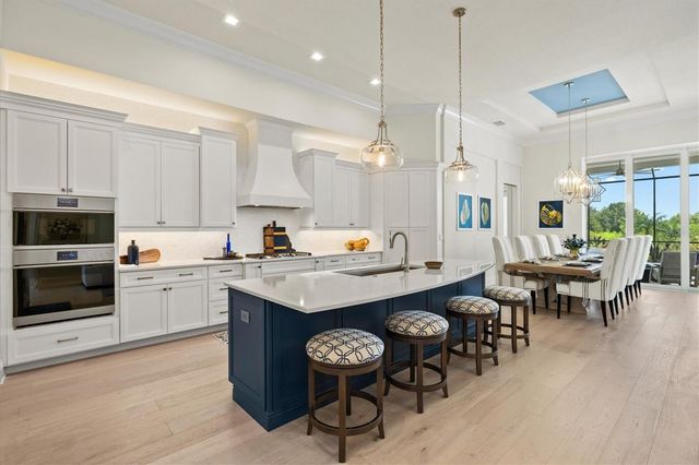 7916 MAINSAIL LANE, Sarasota, FL 34240