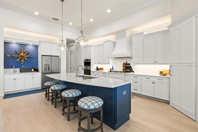 7916 MAINSAIL LANE, Sarasota, FL 34240