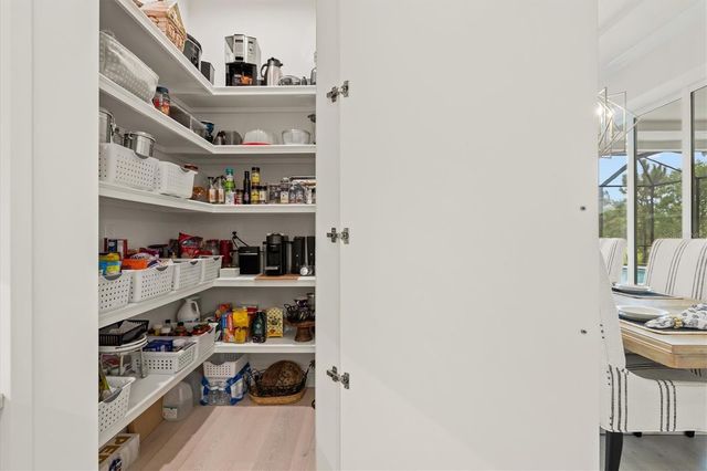 7916 MAINSAIL LANE, Sarasota, FL 34240