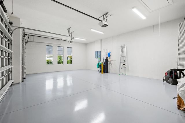 7916 MAINSAIL LANE, Sarasota, FL 34240