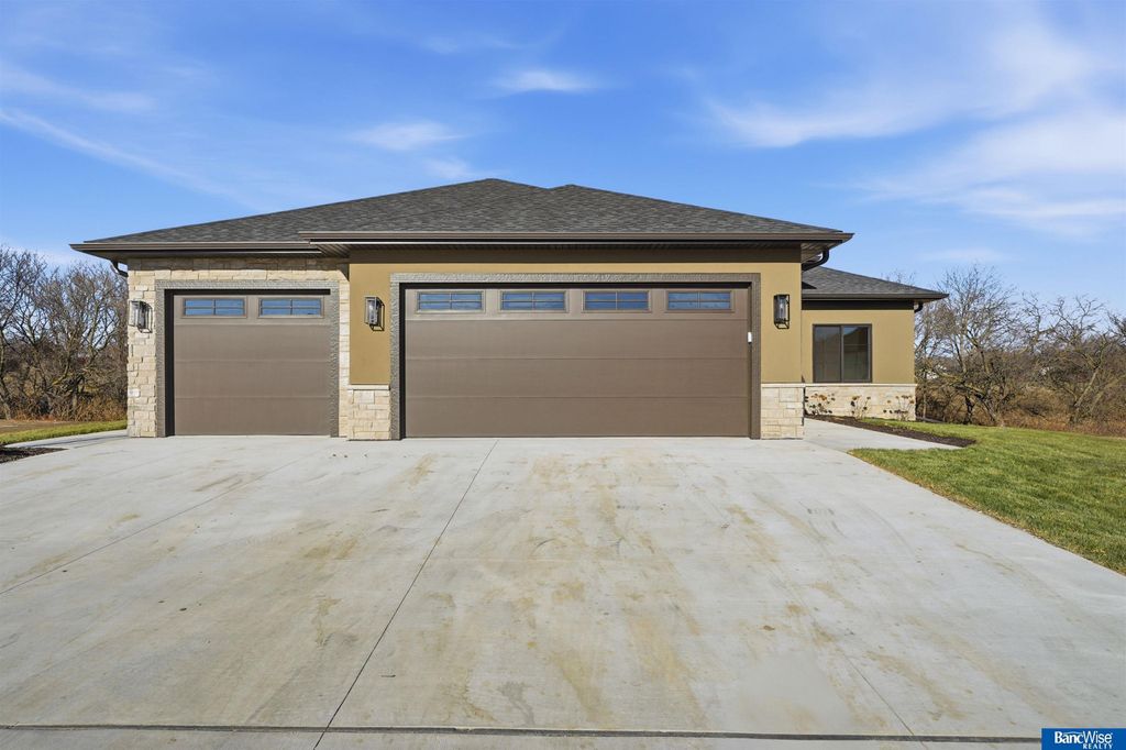 4356 Coral Bell Court, Lincoln, NE 68516