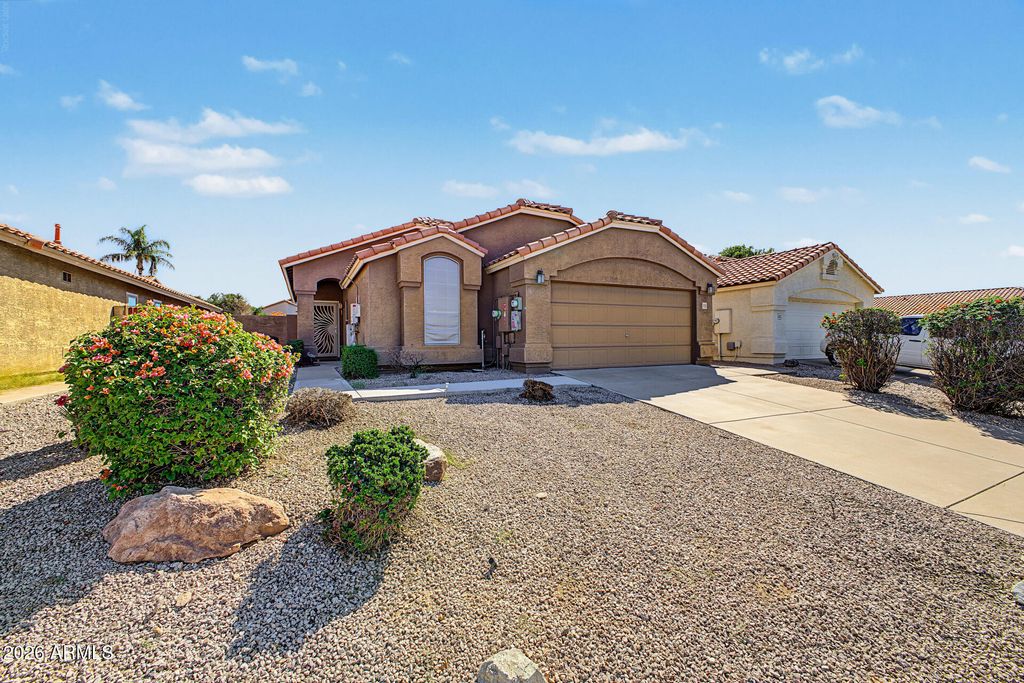 2029 S AVOCA --, Mesa, AZ 85209 — exterior