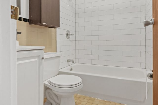420 QUINCY Street, New York City, NY 11221