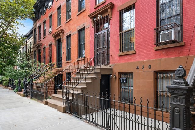 420 QUINCY Street, New York City, NY 11221