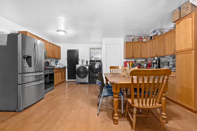 420 QUINCY Street, New York City, NY 11221
