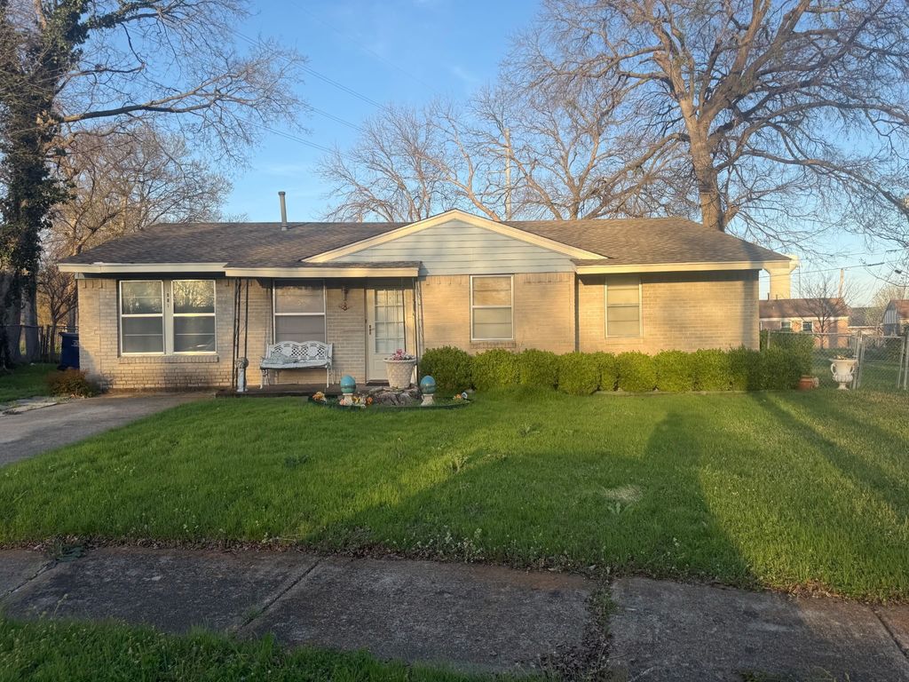 1007 Quincy Circle, Garland, TX 75040